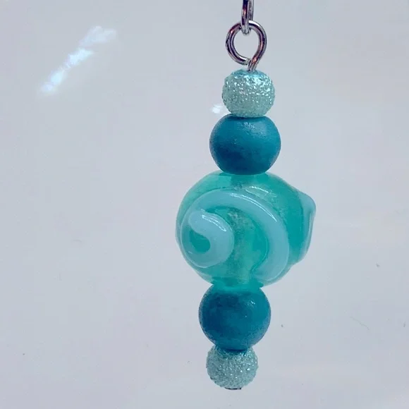 🖤Pick Any 3 for $12🖤 Beaded Dangle Earrings - Picture 2 of 5